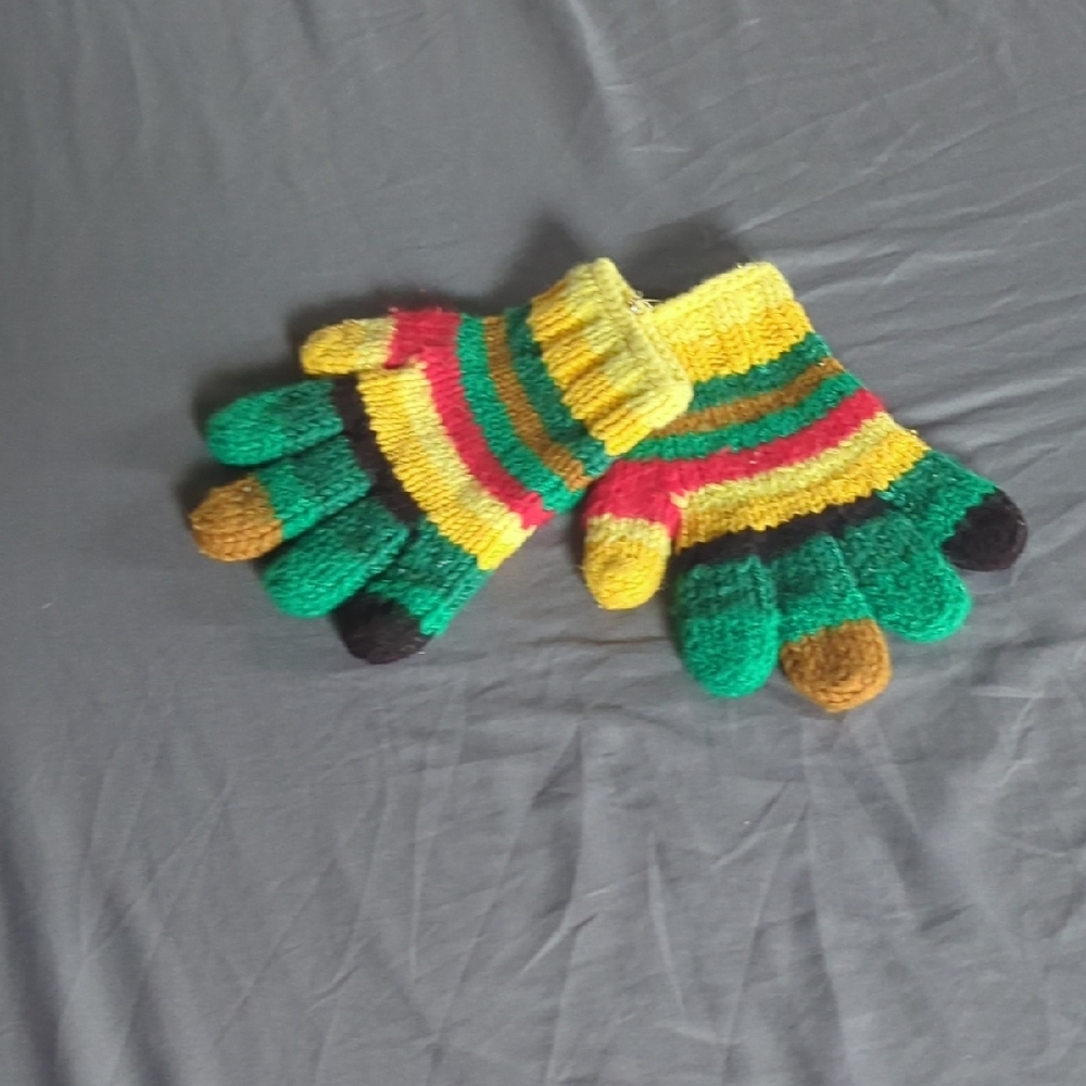 Colorful Striped Knit Gloves